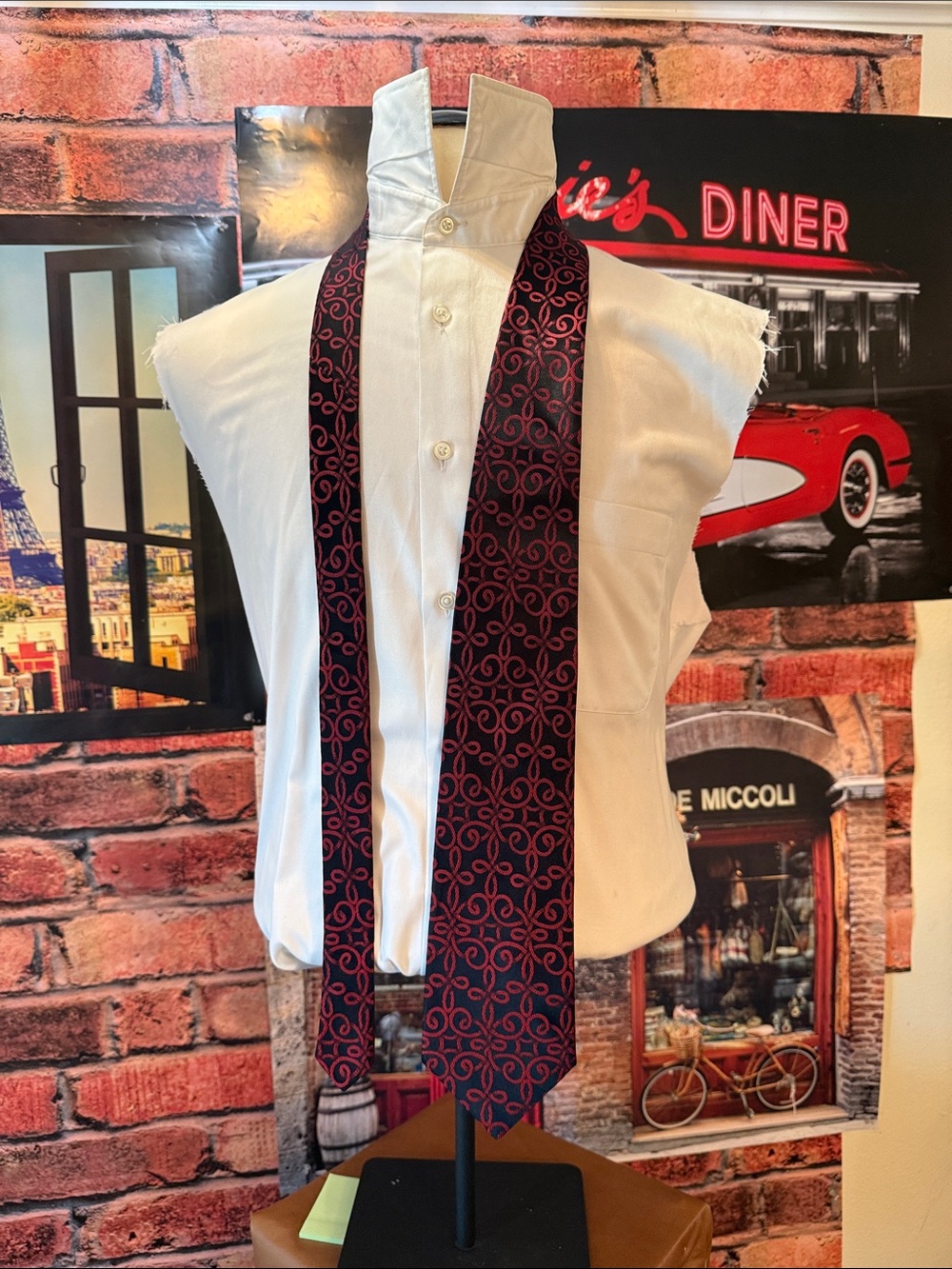 Murano Men's Black & Red Patterned Silk Tie